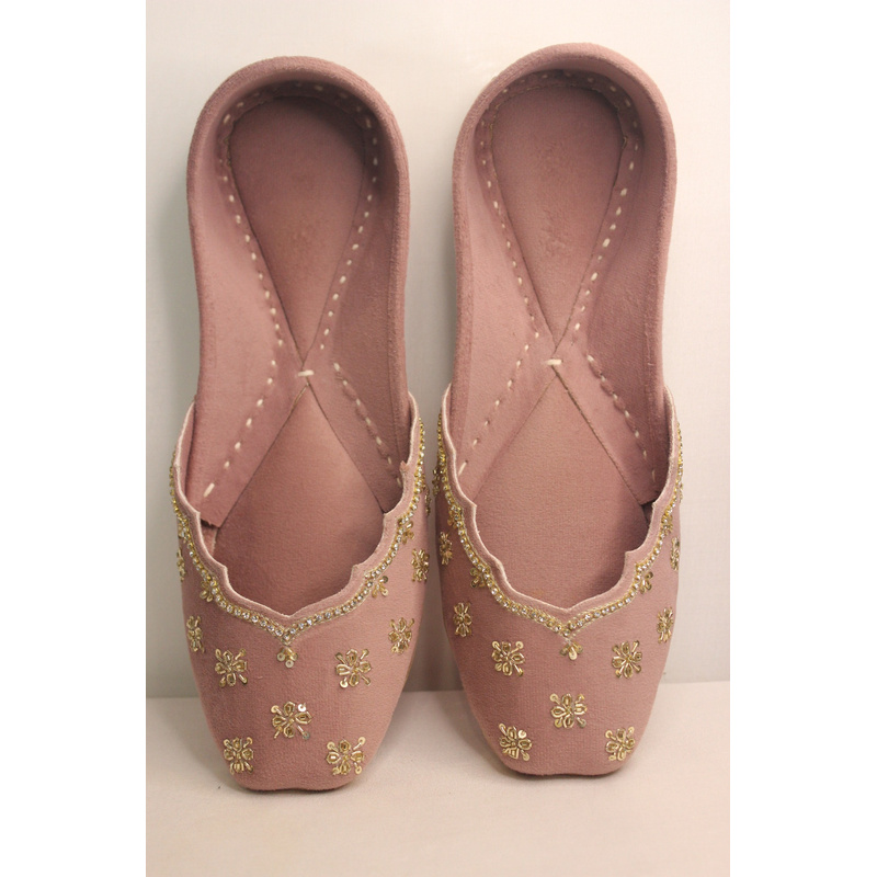 Blush Pink & Gold Floral Punjabi Jutti for Women